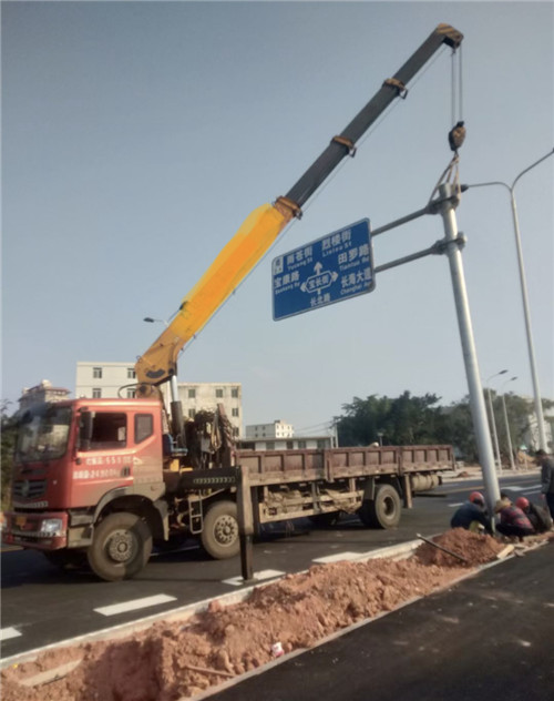 大厂设备吊装租赁吊车要用多大吊车